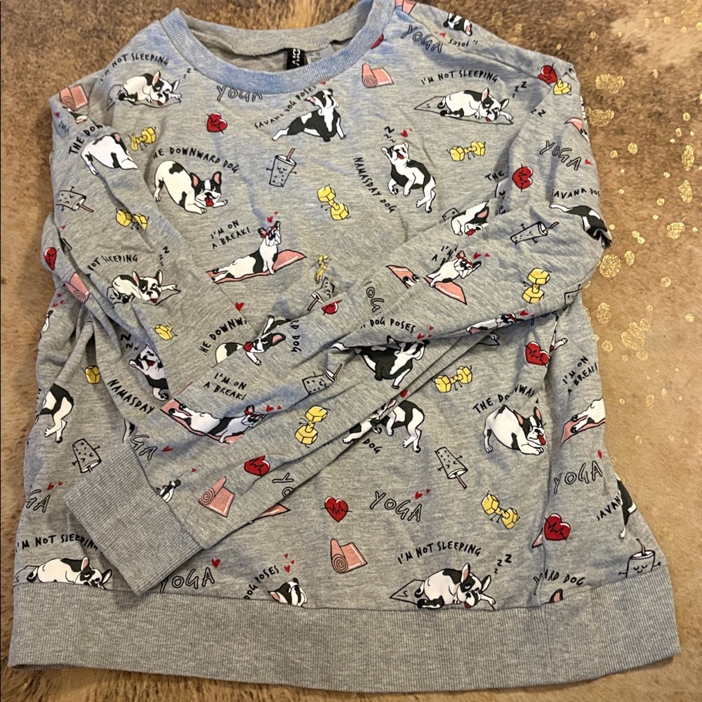 NWT H&M Divided Yoga Dog Sweatshirt in Gray Melange XS